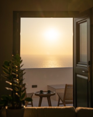 The Ancient Art of Welcome: What Philoxenia Truly Means for Greece