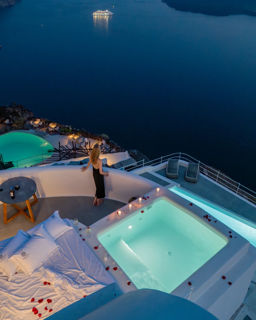Redefining Luxury: Privacy in Travel & Aestian Hospitality Santorini